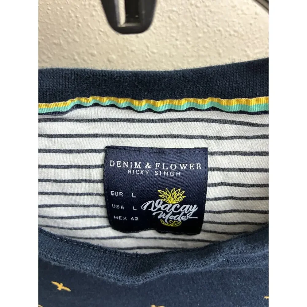 Santa Monica Denim & Flower Ricky Singh Navy Bird Print T-shirt Large